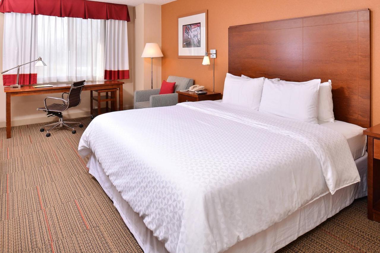 Radisson Detroit Metro Airport 3* Romulus