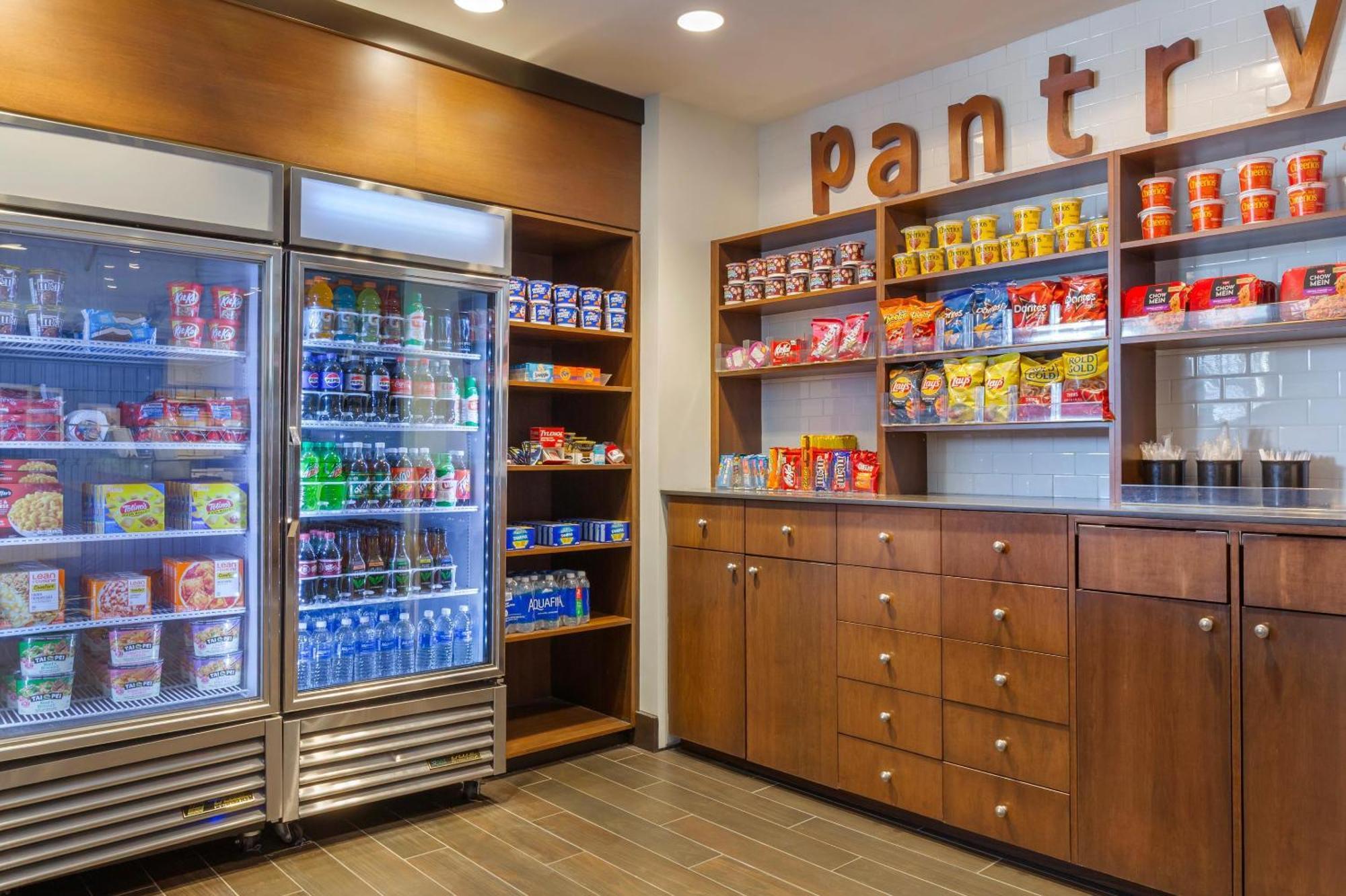 Radisson Detroit Metro Airport Hotel