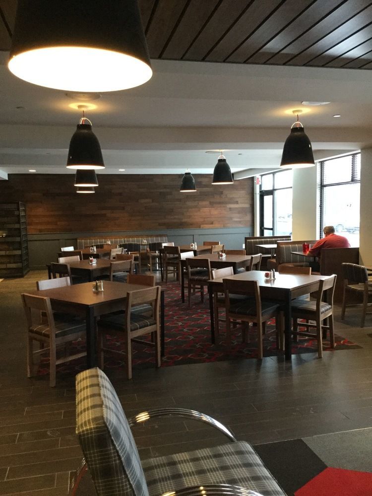 Hotel Radisson Detroit Metro Airport